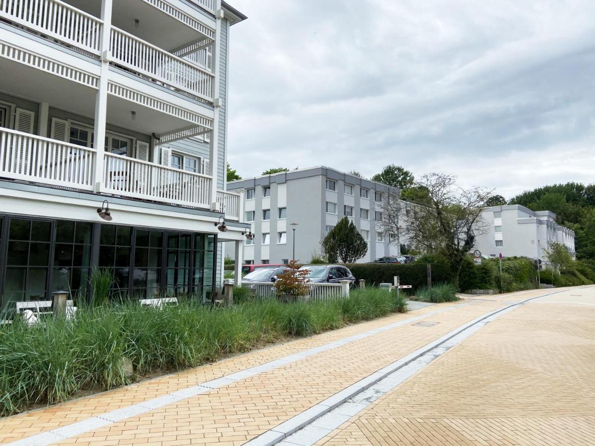 Seaside Rooms - Zentrales Design-Apartment Mit Balkon & Parkplatz - 2 Minuten Zum Strand Timmendorfer Strand Luaran gambar